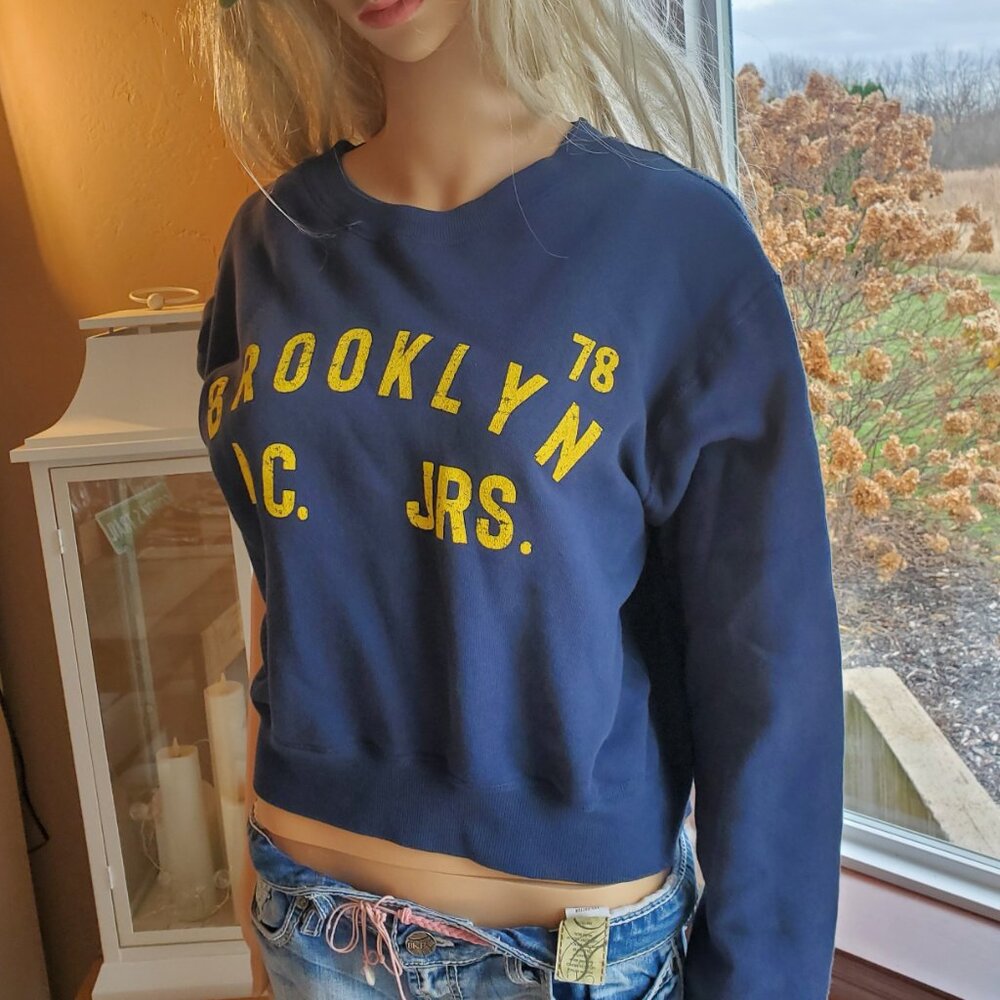 Riley Vintage Brooklyn Crew Size Large Navy Blue with Yellow Detailing - Picture 7 of 10